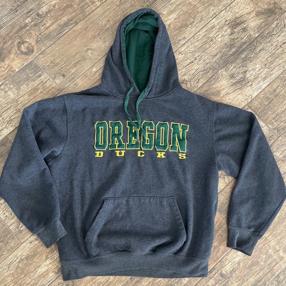 Large- Oregon Ducks hoodie